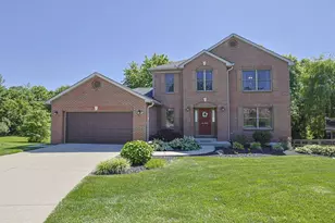 8427 Stratford Ct, Florence, KY 41042 - Photo 1