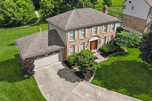 1887 Morningside Dr, Florence, KY 41042 - Photo 1