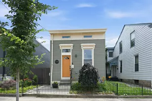 326 W 9th St, Newport, KY 41071 - Photo 1