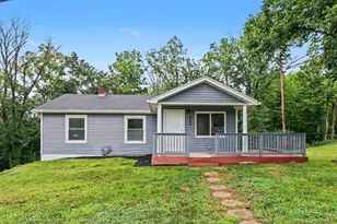 960 Ridgeview Dr, Florence, KY 41042 - Photo 1