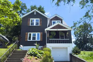 306 Florence Ave, Southgate, KY 41071 - Photo 1