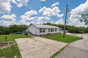 225 Church St, Corinth, KY 41010 - Photo 1