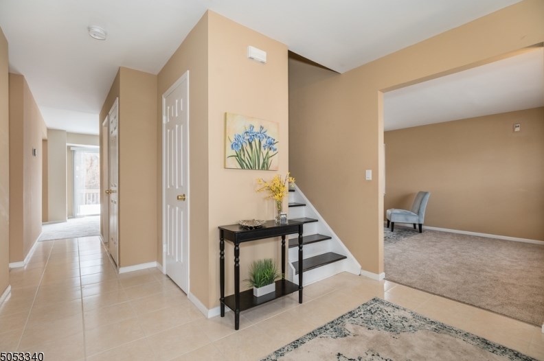 59 Point View Pkwy, Wayne, NJ 07470-2056