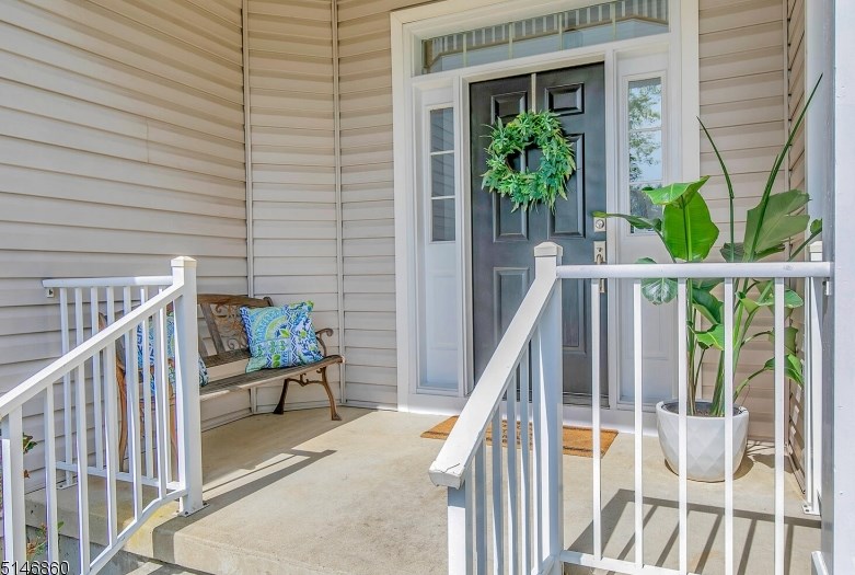 35 Liberty Ridge Rd, Basking Ridge, NJ 07920-2971