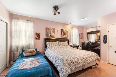 386 E Westfield Ave, Roselle Park, NJ 07204 - Photo 16