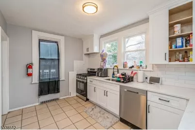 72 Sunset Ave, Newark, NJ 07106 - Photo 34