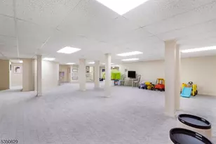 4 Ascot Ln, Mendham Township, NJ 07960 - Photo 32