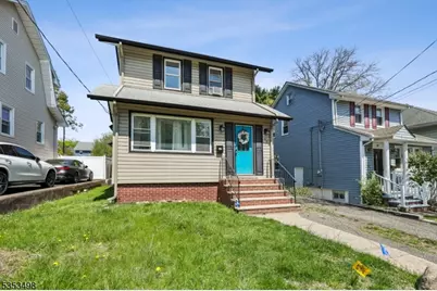 49 Franklin Rd, Teaneck Township, NJ 07666 - Photo 1