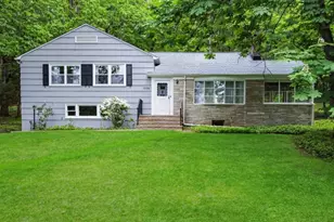 1139 Summit Ln, Mountainside, NJ 07092 - Photo 1