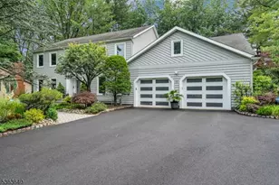 5 Leighton Dr, East Brunswick Township, NJ 08816 - Photo 1