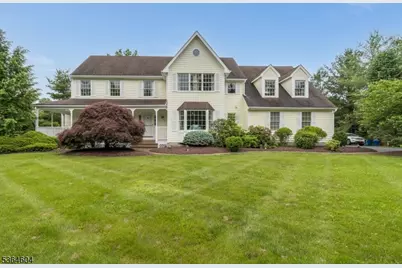 14 Viking Ter, Raritan Township, NJ 08822 - Photo 1