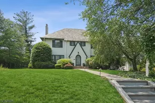 508 Park St, Montclair, NJ 07043 - Photo 1