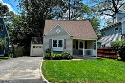 33 Lee Rd, Livingston, NJ 07039 - Photo 1