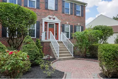 6 Westbury Ct, Bordentown Twp., NJ 08505 - Photo 1