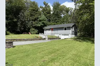 6 Polk Pl, Vernon, NJ 07462 - Photo 1