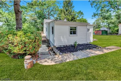 583 E Shore Rd, West Milford Twp., NJ 07421 - Photo 18