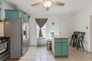 656 Scotland Rd, Orange, NJ 07050 - Photo 4