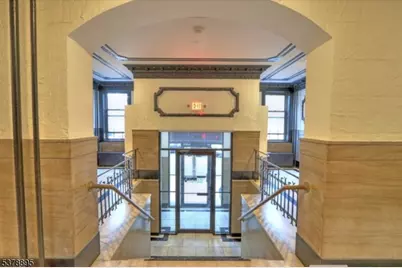 331 79th St #31, North Bergen Twp., NJ 07047 - Photo 2