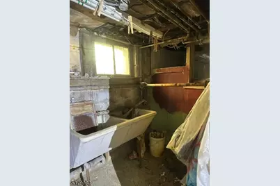 51 Brookwood St, East Orange, NJ 07018 - Photo 44