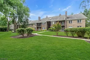 11 Tulip Crescent, Little Falls Township, NJ 07424 - Photo 1