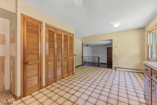 8 Herman Thau Rd, Clinton Township, NJ 08801 - Photo 8