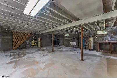 8 Herman Thau Rd, Clinton Township, NJ 08801 - Photo 14