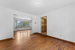 8 Herman Thau Rd, Clinton Township, NJ 08801 - Photo 6