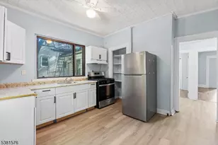 147 Seymour Ave, Newark, NJ 07108 - Photo 24