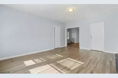 147 Seymour Ave, Newark, NJ 07108 - Photo 38