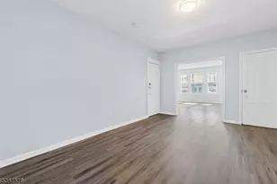 147 Seymour Ave, Newark, NJ 07108 - Photo 32