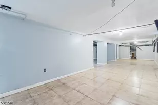 147 Seymour Ave, Newark, NJ 07108 - Photo 40