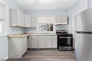 147 Seymour Ave, Newark, NJ 07108 - Photo 10