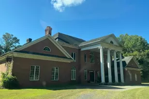 122 Janelle Ct, Bedminster Township, NJ 07921 - Photo 1