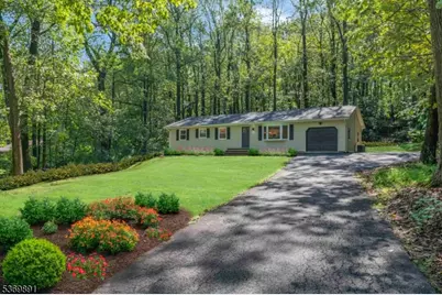 385 Tunnel Rd, Bethlehem Township, NJ 08802 - Photo 1