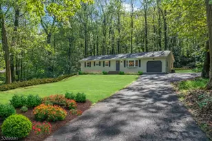 385 Tunnel Rd, Bethlehem Township, NJ 08802 - Photo 1