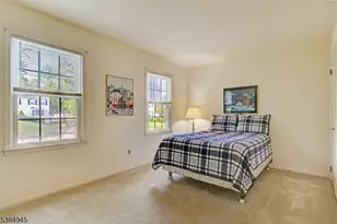 22 Valley View Dr, East Hanover Township, NJ 07936 - Photo 18