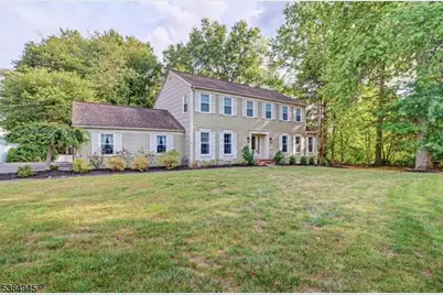 22 Valley View Dr, East Hanover Township, NJ 07936 - Photo 2