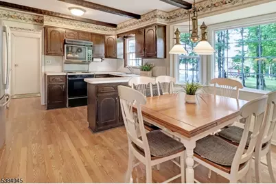 22 Valley View Dr, East Hanover Township, NJ 07936 - Photo 6