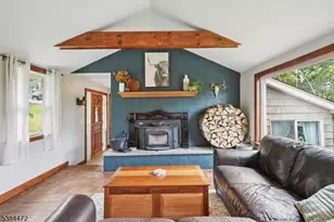 133 Hillside Dr, Andover Township, NJ 07860 - Photo 6