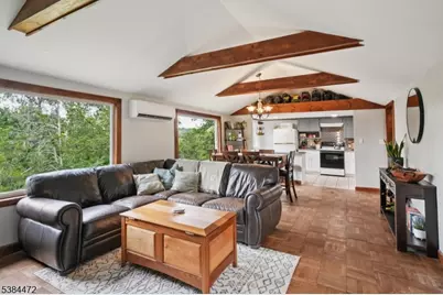 133 Hillside Dr, Andover Township, NJ 07860 - Photo 8