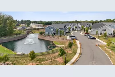 15 Pansy Ct, Franklin Township, NJ 08873 - Photo 40