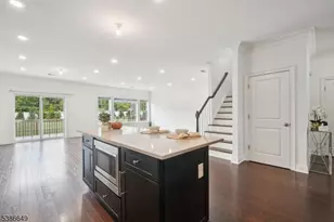 15 Pansy Ct, Franklin Township, NJ 08873 - Photo 10