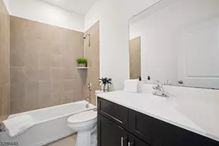 15 Pansy Ct, Franklin Township, NJ 08873 - Photo 28