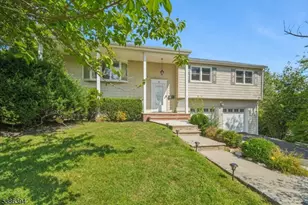 40 Byron Pl, Livingston, NJ 07039 - Photo 1