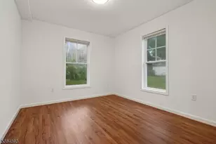 87B N 18th St, East Orange, NJ 07017 - Photo 10