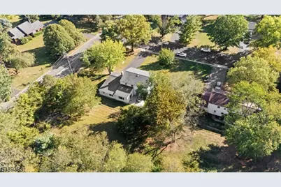 2 Beverly Dr, Hillsborough Township, NJ 08844 - Photo 36