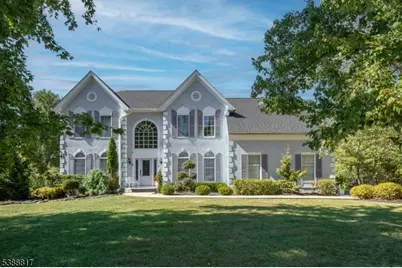 6 Wyckoff Dr, Union Township, NJ 08867 - Photo 1