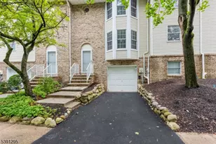 62 Brookstone Cir, Parsippany, NJ 07950 - Photo 1