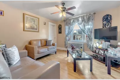 131 Park Pl, Passaic, NJ 07055 - Photo 22