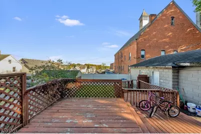 131 Park Pl, Passaic, NJ 07055 - Photo 38
